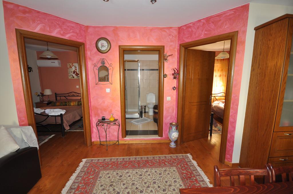 Villa Makrades باليوكاستريتسا المظهر الخارجي الصورة